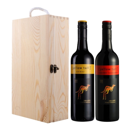澳大利亚黄尾袋鼠西拉干红葡萄酒+澳大利亚黄尾袋鼠加本力苏维翁干红葡萄酒+双支松木盒
